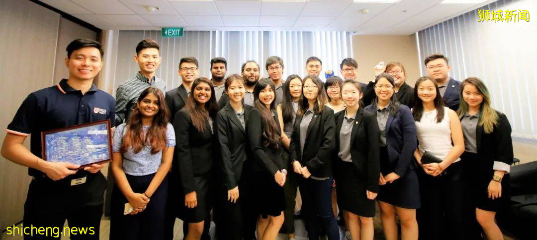 专科毕业一年就获硕士文凭?坐火箭晋升学历的新加坡专升硕