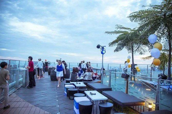 探尋值得打卡的網紅Roof Bar