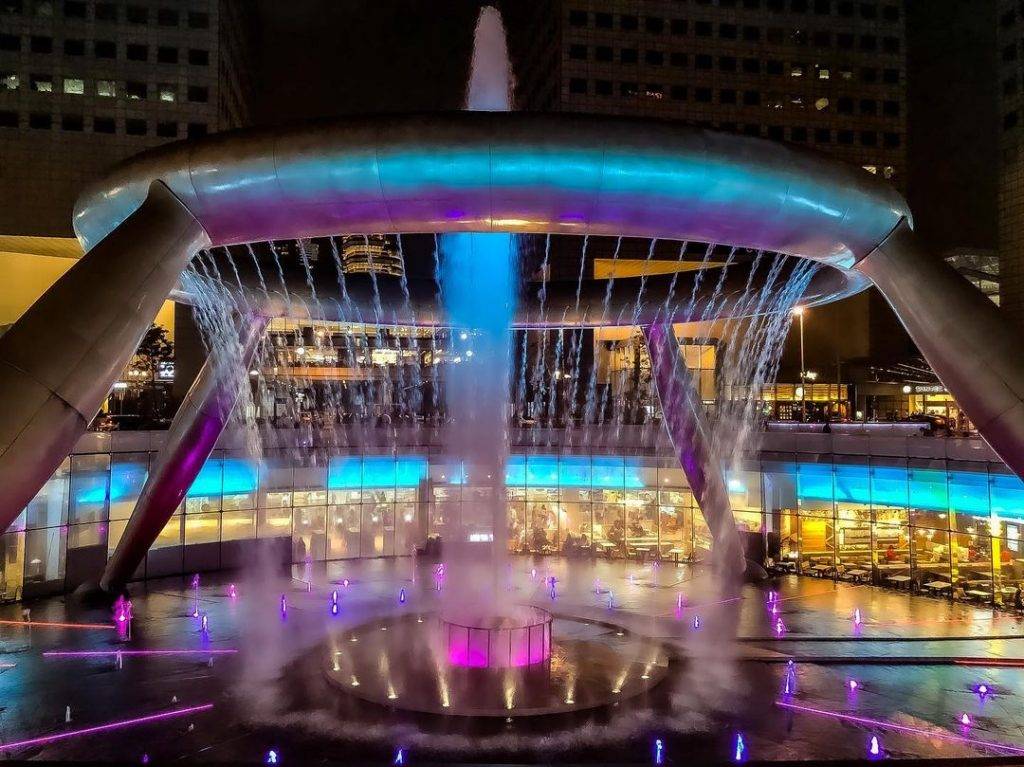 探索水域之美💙新加坡秘密打卡據點💦財富噴泉！氣場攀升、沐浴身心，添好運再出發👣