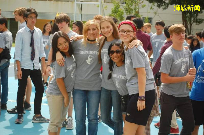 赴美留學生遇難題, 來新加坡留學受關注