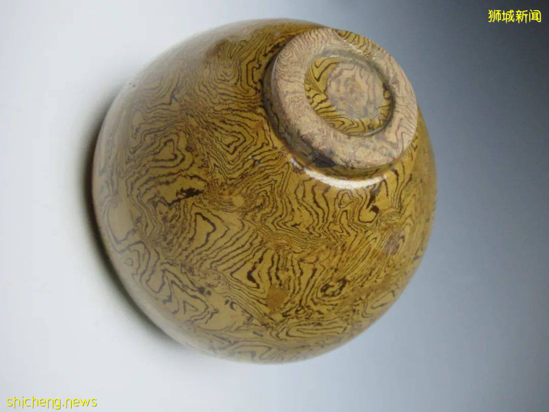 海外珍藏青瓷、建盞等瓷中奇葩荟聚獅城,新加坡國際必買好物清單