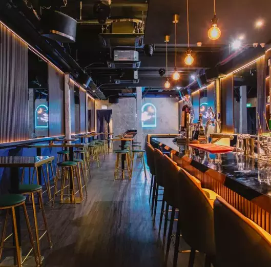 玩在獅城 新加坡這幾個氛圍感絕佳的Hidden bar喜歡品嘗美酒的你一定不能錯過