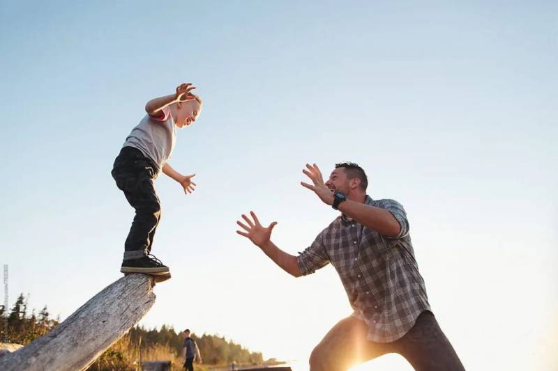 在新加坡月入6000新币,PR被拒,疫情没完没了,我该回国还是再等等