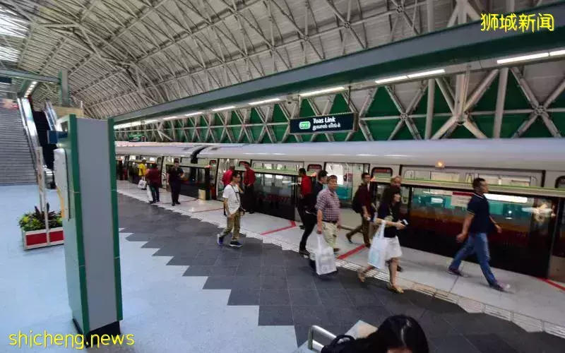 不满被投诉 吐女上司口水 清洁工监两周