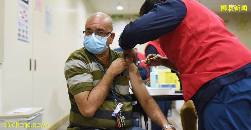 新加坡将推出更为便捷的COVID 19试纸,60岁以上老人接种疫苗不再需要预约了