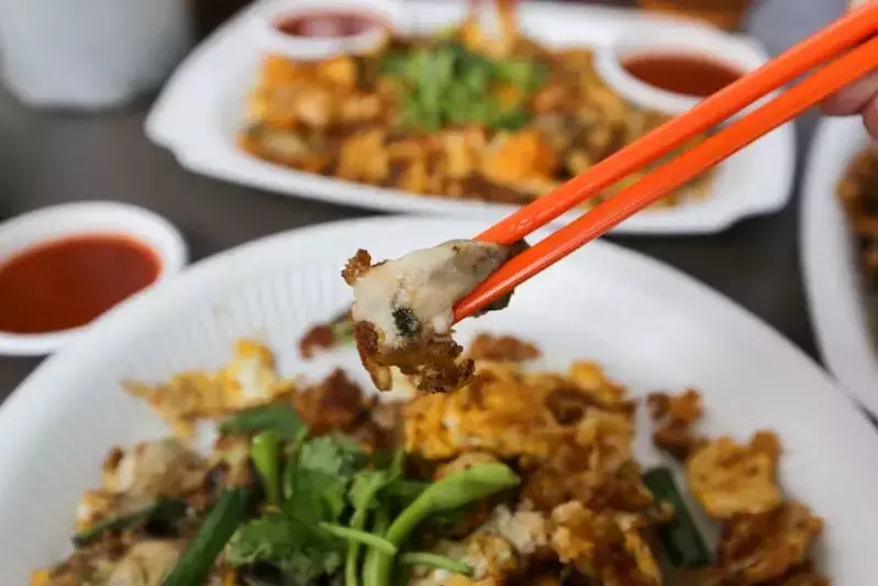 逢周末就爆滿!這個新加坡唯一的靠海美食村裏到底有哪些“寶藏小吃”