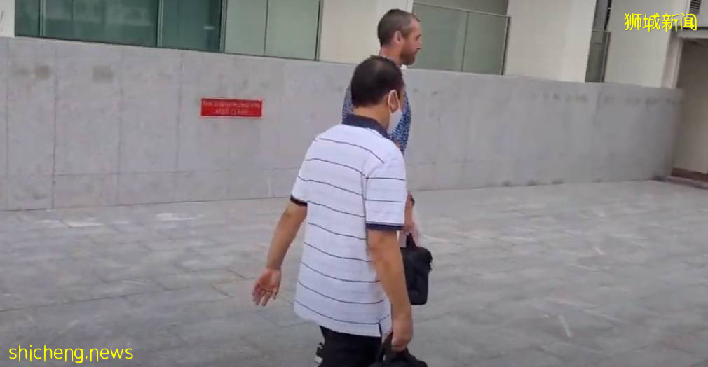 前有无罩嫂,现有无罩哥!这两人在新加坡“口罩自由”了