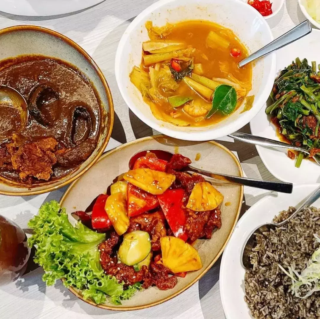 無肉也歡！獅城最好吃的素食餐廳，讓你的味蕾度個假