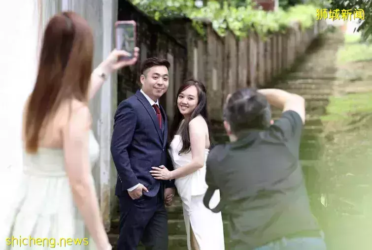 好事成双 逾500对新人2月22日注册结婚