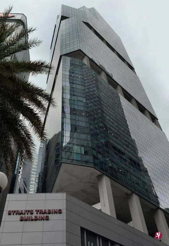 新加坡福布斯富豪榜唯一的女性！坐擁20層豪宅，旗袍當戰袍，人生最大的奢侈是不留遺憾