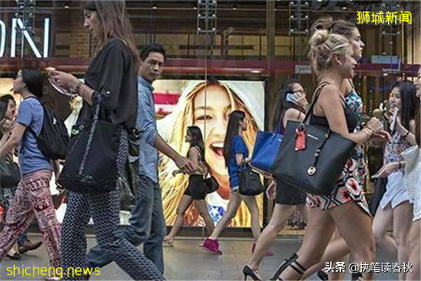 新加坡獨立時，華人商會建議定漢語爲國語，爲何李光耀堅持選英語!