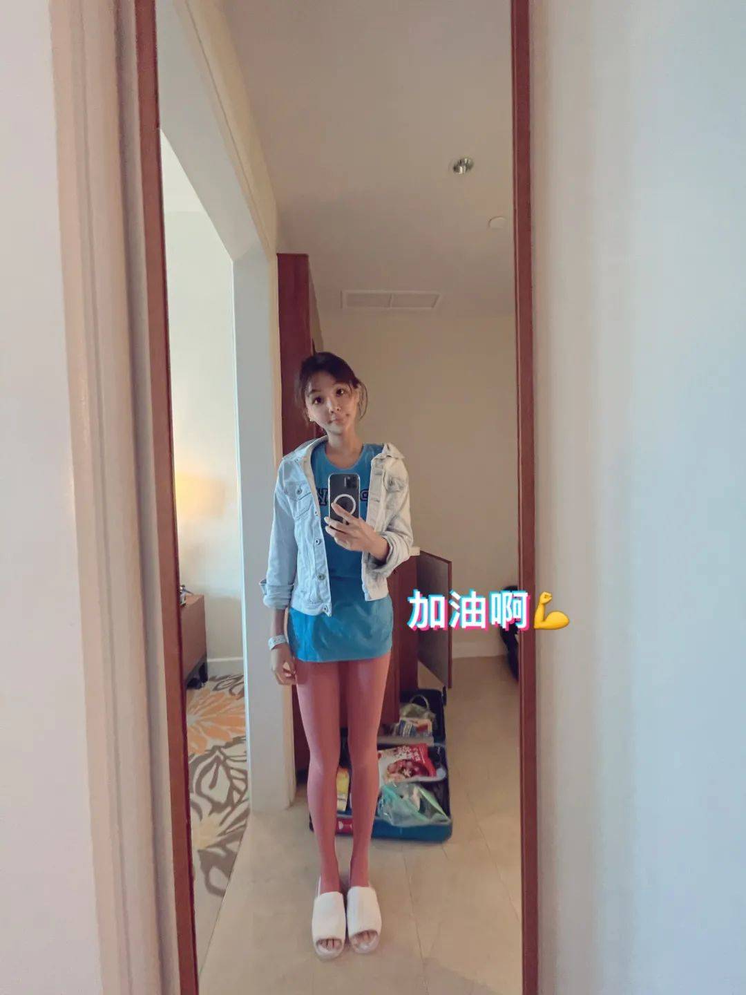 去迪拜旅游回新加坡!我的航班邻座确诊了,卫生部连环夺命Call!48小时我经历了什么