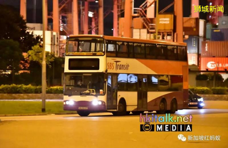新加坡巴士出現在香港街頭？　原來當地收藏家買了花9天“開”回家