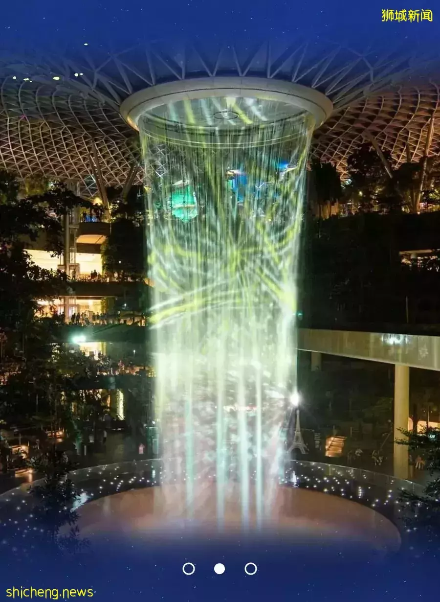 狮城仲夏夜之霓虹梦境