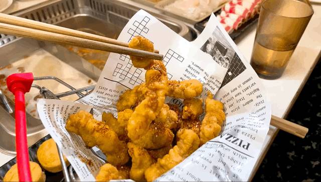 9.9新起吃網紅火鍋！小龍蝦湯底、花雕膠原湯，好喝到湯底都不剩