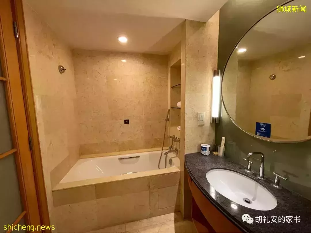 全過程記錄!4月4日從新加坡飛往封城中的上海,入境隔離多圖