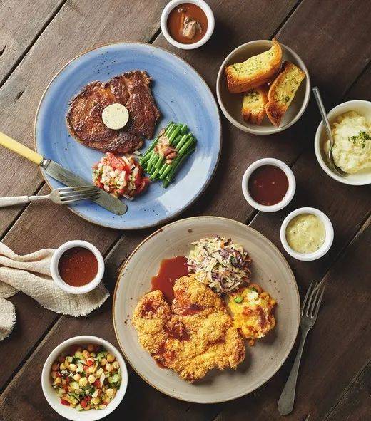 探店這家開在Hillion Mall的餐廳彙集了新加坡最優秀的海南菜