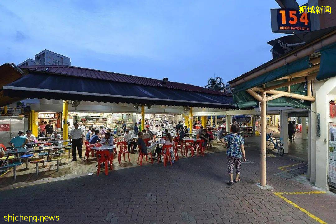 因爲說了這句話，她在新加坡被同事砍了7刀