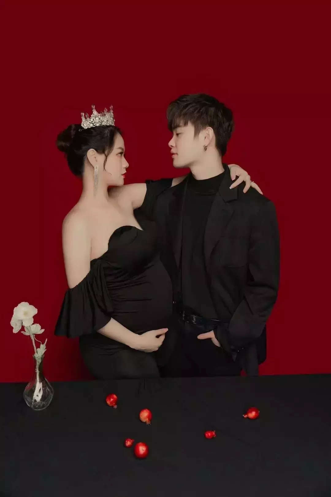 新加坡小夫妻最強出租房改造!變身ins風小家,猜猜花了多少錢