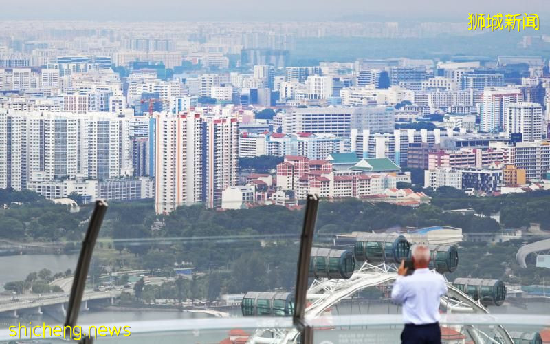 因新组屋收入顶限调高而符合申购资格 多7500户家庭和360名单身者申请了预购组屋