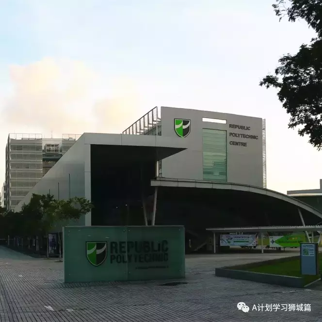 2021年新加坡理工生毕业生就业率调查:整体就业率99.2%,月薪中位数2500元