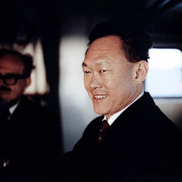 韩胜宝：从容应对疫情，新加坡政府会“妙算”