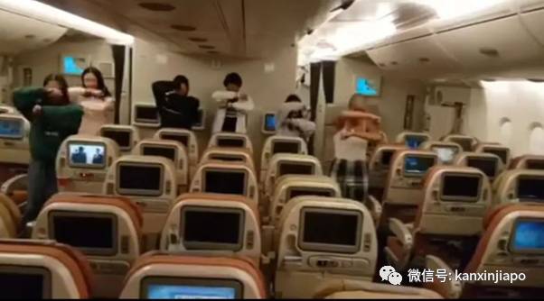 新冠笼罩下新加坡366天的50个瞬间