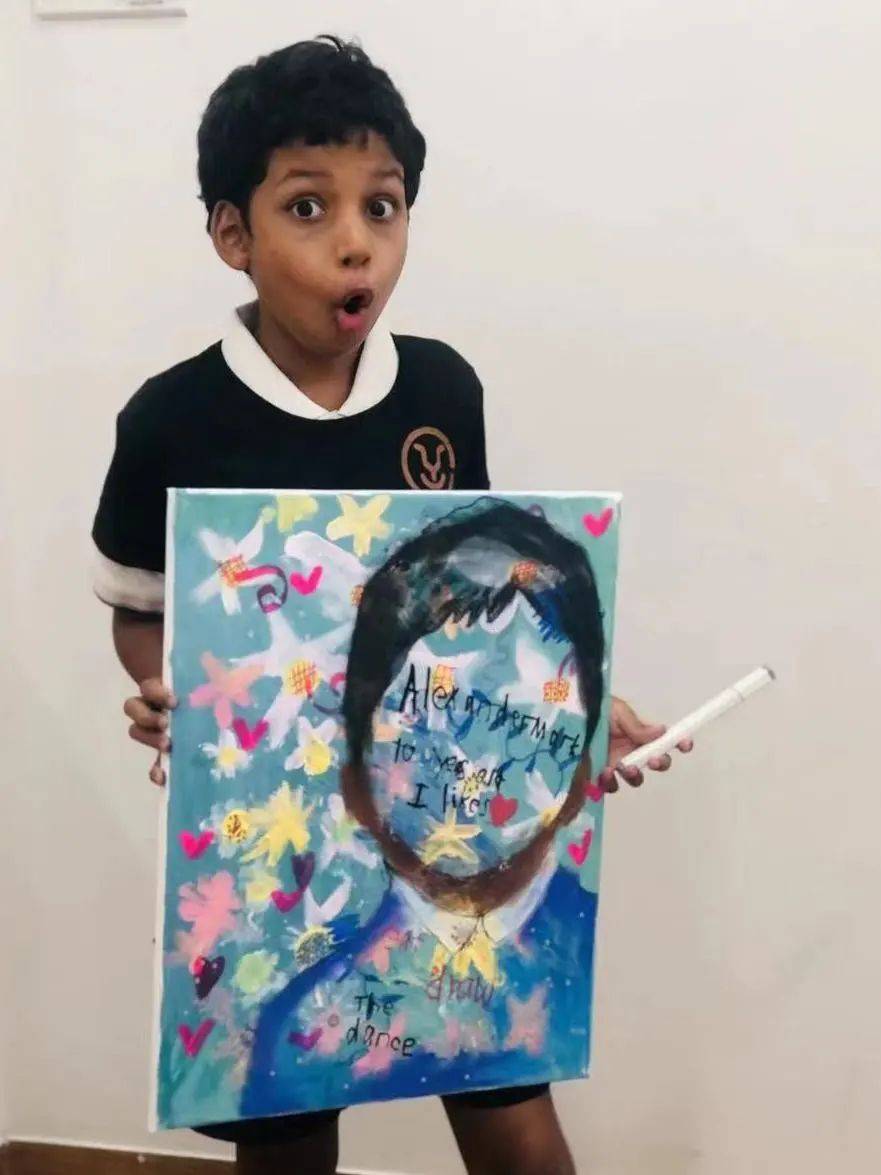 这位新加坡自闭症男孩,一动手就感动了全世界,预测这会刷爆朋友圈