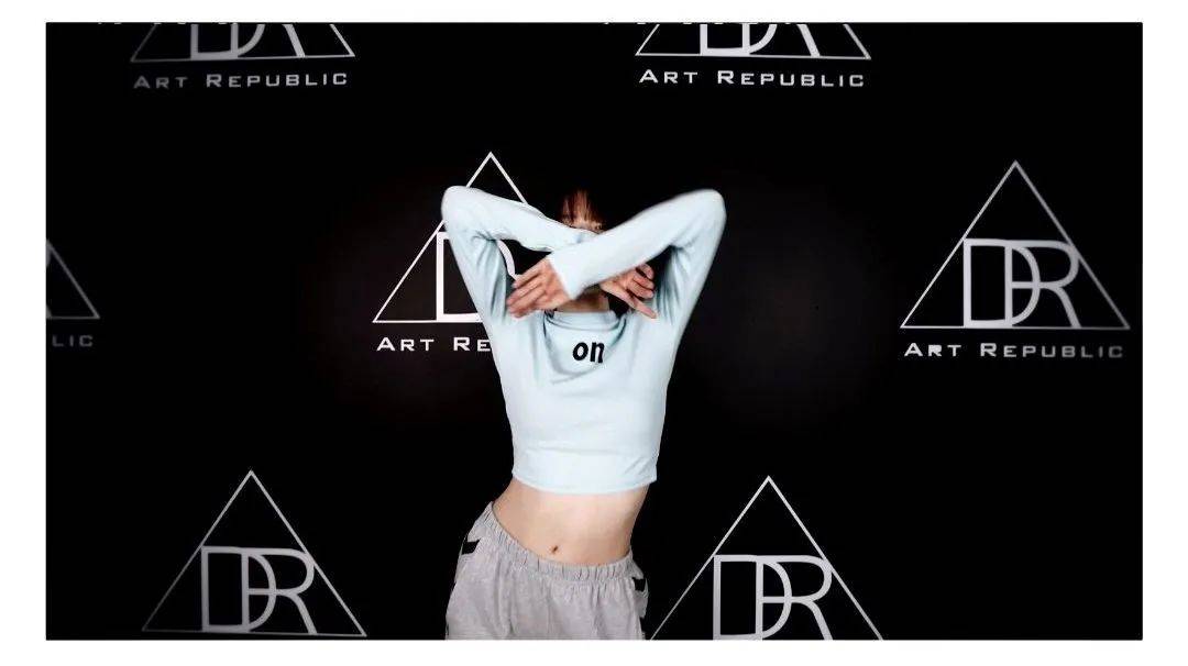 《青你3》开播,导师Lisa新舞刷屏!新加坡也有地方让你Get同款魅力