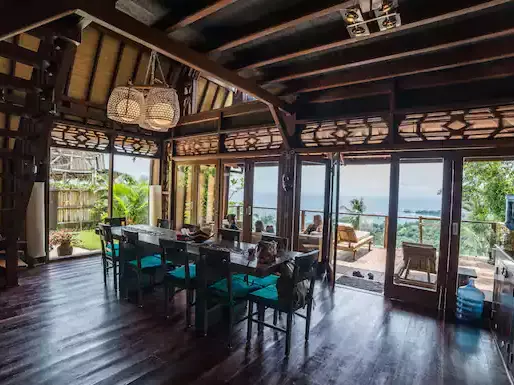 酒店住膩了?新加坡12個特別的度宅假方式推薦,小木屋、帳篷、遊艇