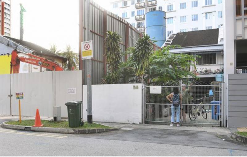 新加坡最牛钉子户,已被工地包围!“出多少钱都不卖!”