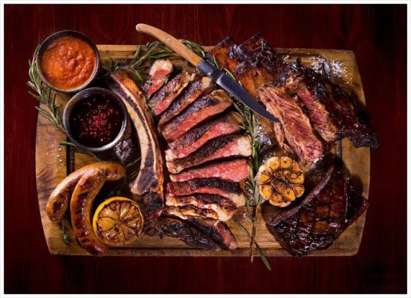 希爾頓酒店推出Steak cation配套!度假住宿+雙人牛排晚餐+無限續杯紅酒+雙早,只要S$265++起!!新年假期走起