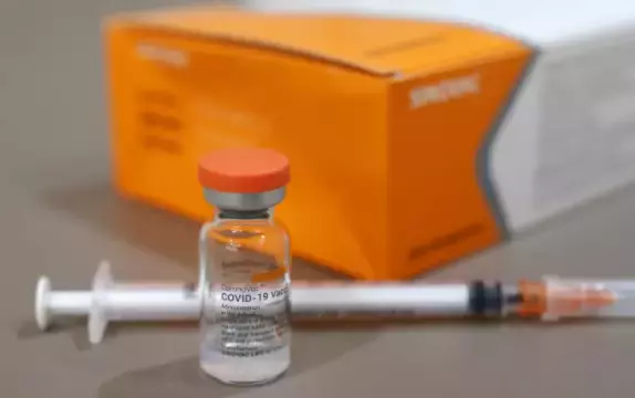 新加坡抗疫工作小组:未来几天或数周内可能出现新一波疫情