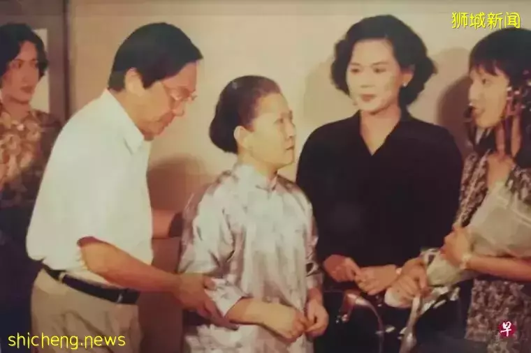 “黄药师”曾江离世震惊华人圈,上周来新吃上海菜、曾骂新加坡艺人‘笨’惹议