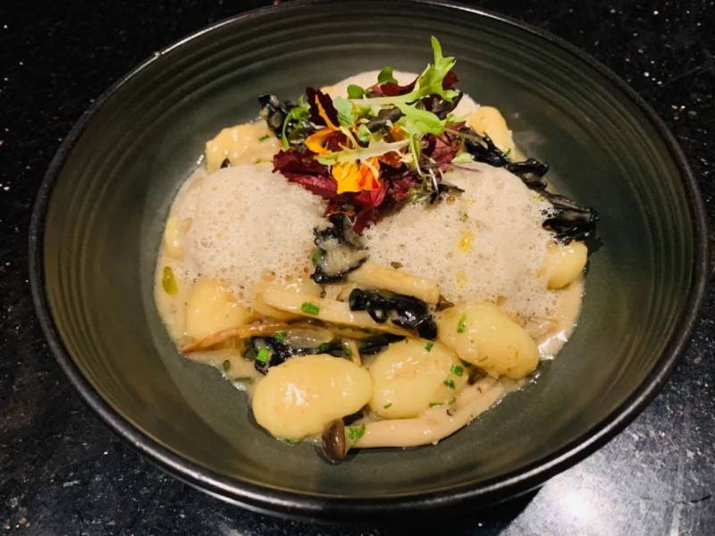 Ash & Elm，一家集環境、性價比和美貌于一身的神仙餐廳