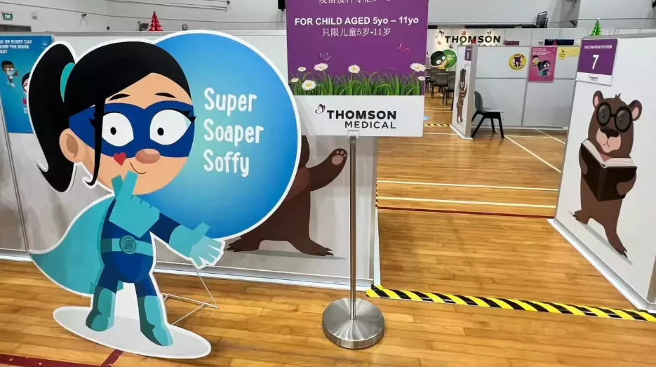 新加坡兒童疫苗開打,現場孩子們的反應亮了