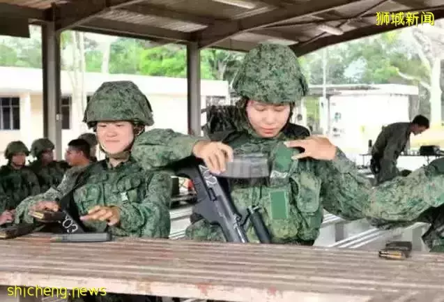 新加坡有没有必要招女性服兵役？实际收益真的好吗