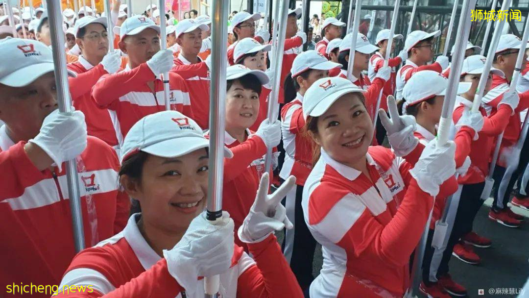 “我参与了新加坡国庆表演!分享排演中的苦辣酸甜”