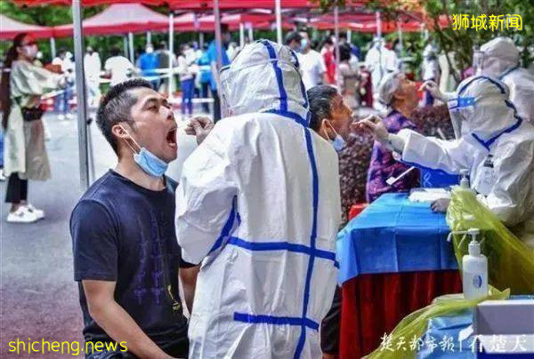 武汉3000人超级派对让世界羡慕!新加坡网友炸了:让美国好好看看