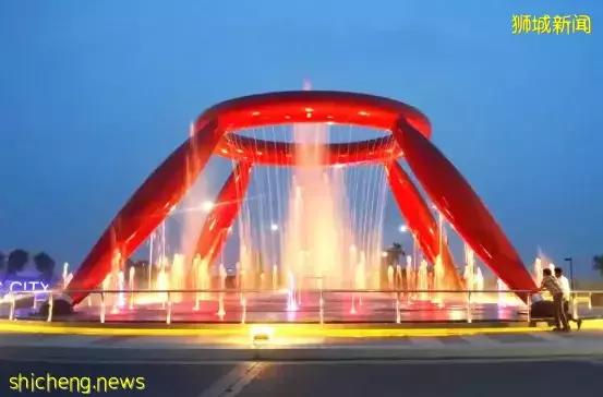 神奇!印尼出现一座城,完美复刻新加坡:鱼尾狮、ERP、乌节路