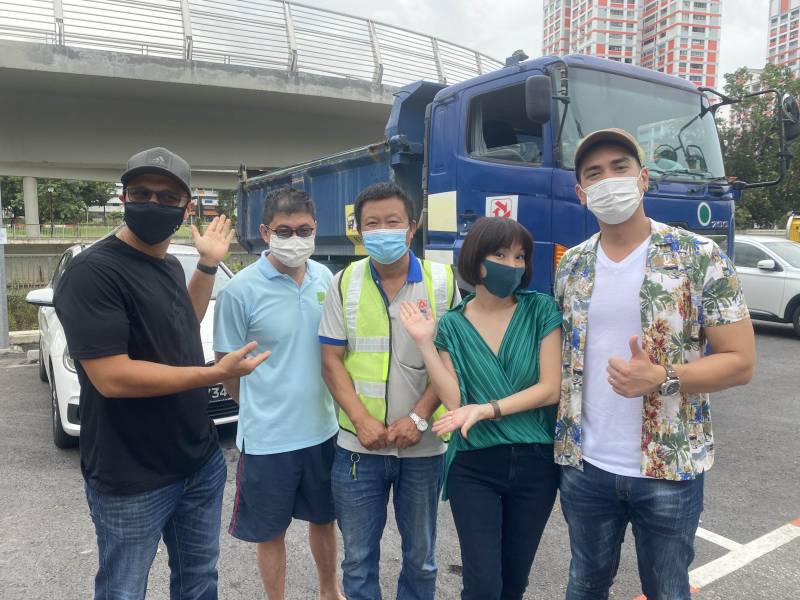 客工诚实行为感动人 获赠机票、酒店住宿