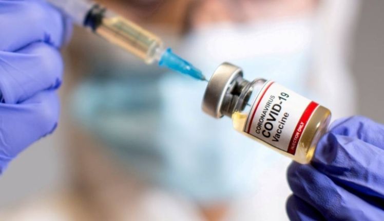 两个投入运作 · 新加坡设4疫苗接种中心