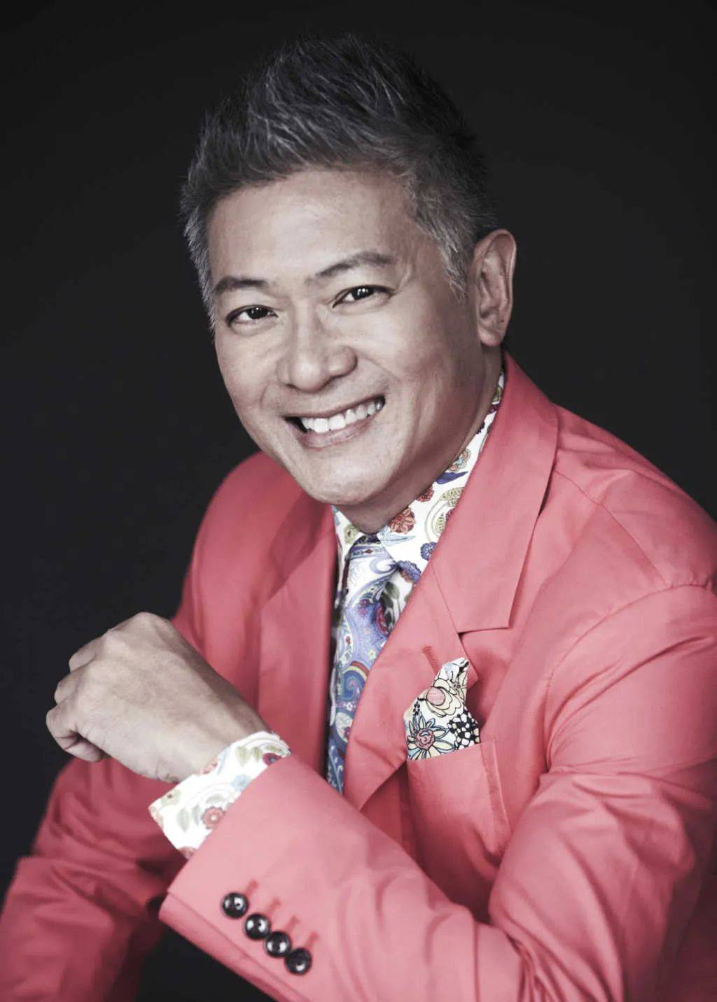 新加坡音樂教父卷入“網絡詐騙”案,“型英帥”惹的禍