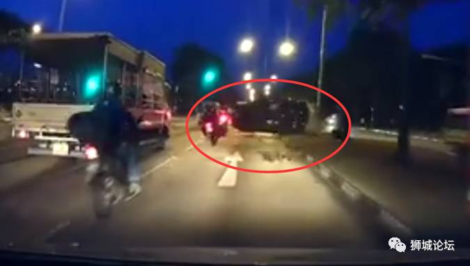 新加坡昨晚发生了悲惨车祸！开车真心不要在罗厘旁，尤其是电车~