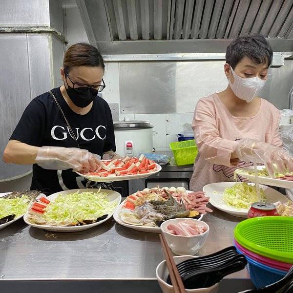 “明珠姐妹”拆伙10年 如今再“合伙”开火锅店