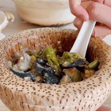 胖胖鸡携新装修强势回归!鸡公煲串烧自助买一送一,无限量供应