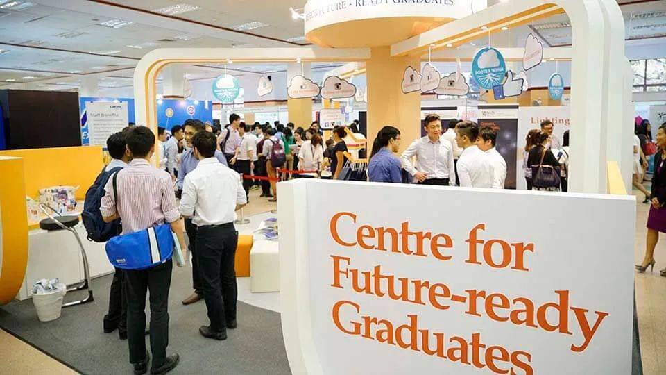 疫情年畢業的這批大學生，如今找到工作了嗎？就業率最好的學校不是國大，而是它