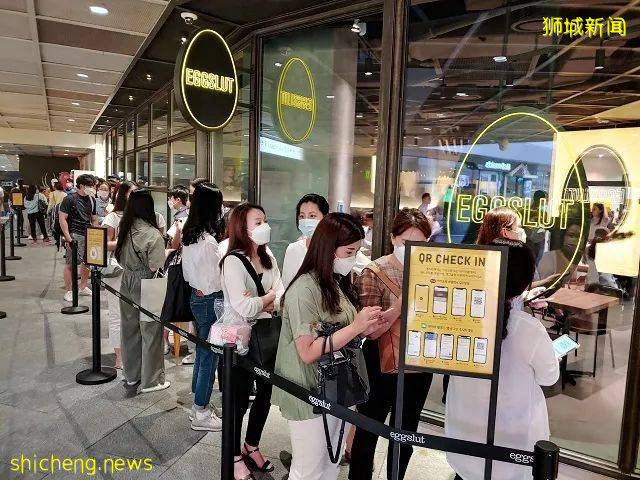 火爆美国的三明治店来新加坡啦!排队3小时,香气逼人连吃一周不过分