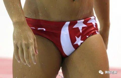 新加坡泳褲四人幫,坐牢64年!提控228項罪名,鞭行144下!