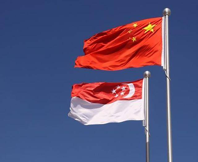 李光耀:在未來,或許很多國家都要在中美夾縫之中生存